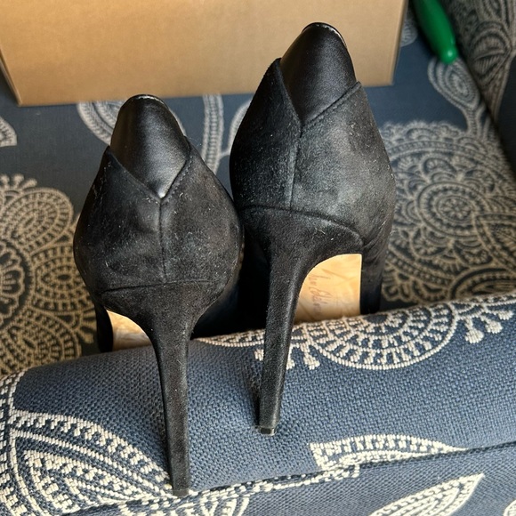 Sam Edelman Black Suede Heel, Size 7.5 - Picture 5 of 8